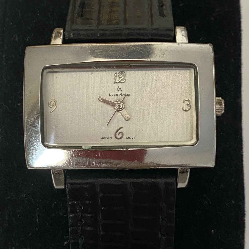 Watch - Picture 2 of 2